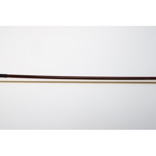 616 - ANTIQUE VIOLIN BOW - DODD. A violin bow by Dodd, the round stick with octagonal terminal, ebony frog... 