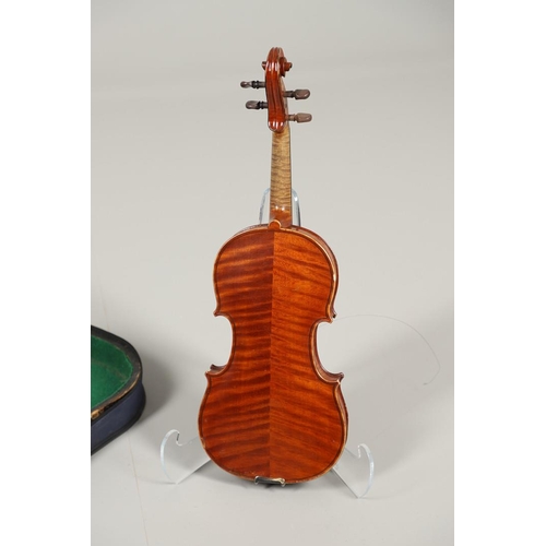 634 - ANTIQUE VIOLIN - JEAN-BAPTISTE COLIN. An antique violin with a two piece back, bears paper label ins... 