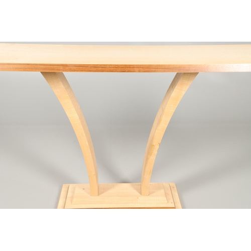 672 - MARCUS WHITE OF DORSET - CONTEMPORARY CONSOLE TABLE. The rectangular shaped top made in fiddle back ... 