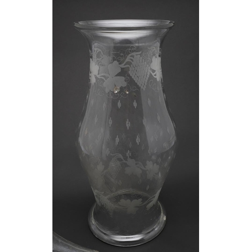 785 - ANTIQUE GLASS ITEMS - INCLUDING LEECH JAR, GAS LAMP, STORM LAMP SHADE & OTHER ITEMS. A mixed lot inc... 