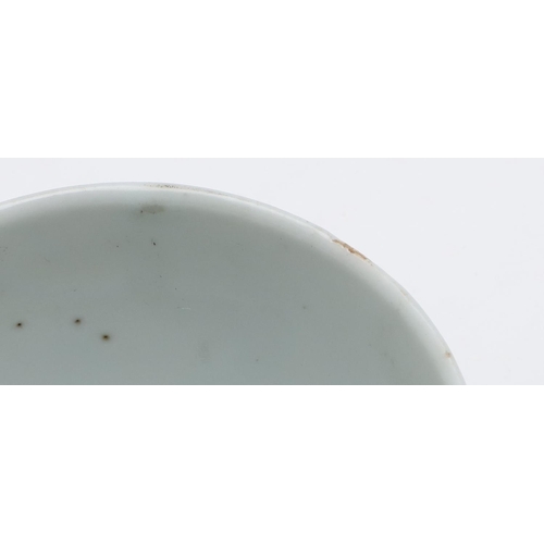 847 - CHINESE 18THC BLUE & WHITE DISH & OTHER ITEMS. An 18thc dish or bowl, painted with an exotic bird pe... 