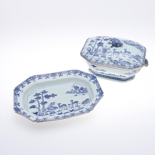 854 - 18THC CHINESE BLUE & WHITE PORCELAIN TUREEN, COVER & MATCHING DISH. Qianlong period (1736-1795), the... 