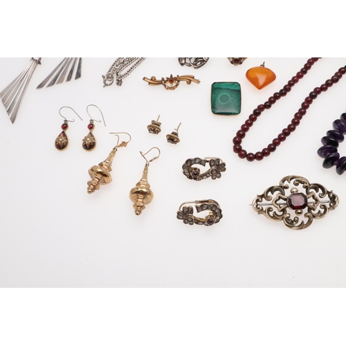 903 - A QUANTITY OF JEWELLERY. including a pair of Georgian diamond and ruby drop earrings, a loose carved... 