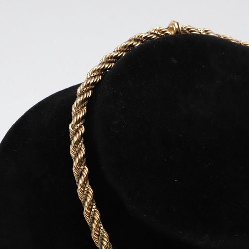 940 - A GOLD ROPE LINK NECKLACE. 40.5cm long, 35.9 grams.  *CR  Some wear, but no obvious damage or repair... 