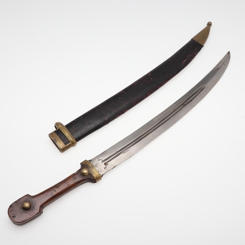 107 - A FIRST WORLD WAR 1907 PATTERN RUSSIAN ARTILLERY KINJAL AND SCABBARD. With a 43.5cm curved pointed b... 