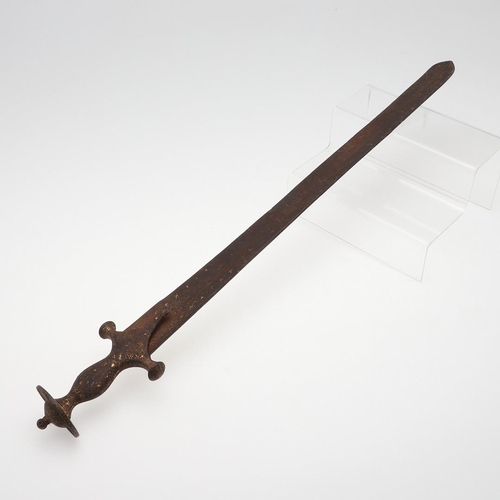 137 - A 19TH CENTURY INDIAN TULWAR TYPE SWORD. With a broad straight 57cm blade with pointed end and centr... 