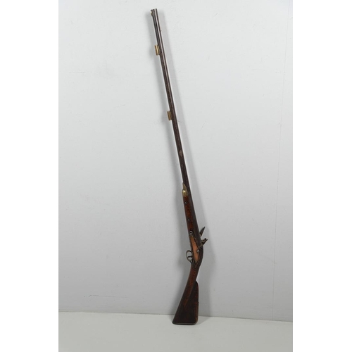 14 - A MID 18TH CENTURY FLINTLOCK GUN BY JOHNSON. With a 96.5cm tapering circular barrel with stamped pro... 