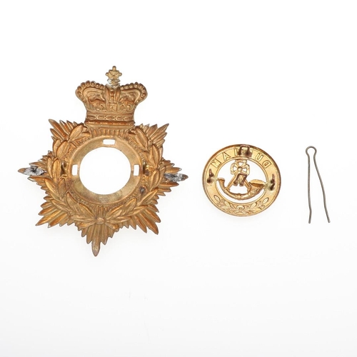 158 - A VICTORIAN DURHAM LIGHT INFANRY HELMET PLATE. A Durham Light Infantry Helmet plate c.1889-1901, sta... 