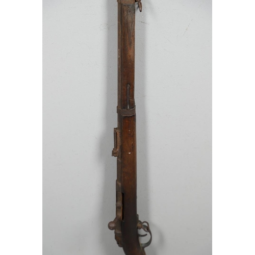16 - VICTORIAN MAUSER 1871/1874 BREECH LOADING RIFLE. With an 82cm barrel with breech loading bolt-action... 