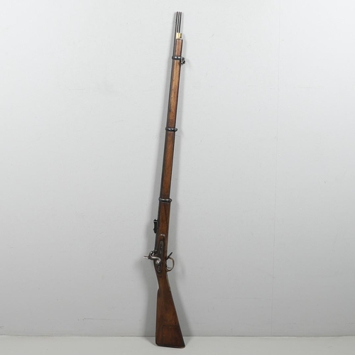17 - A TOWER ISSUED PATTERN 53 THREE BAND RIFLE. With a 99cm tapering barrel with three grove rifling, wi... 