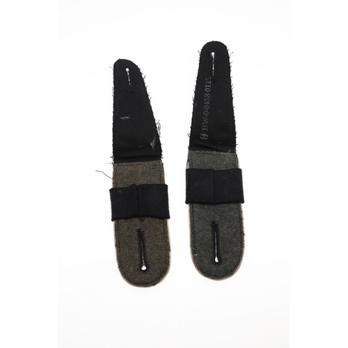 190 - A PAIR OF SECOND WORLD WAR GERMAN WAFFEN SS PRIVATE INFANTRY MAN'S SHOULDER STRAPS. A pair of Waffen... 