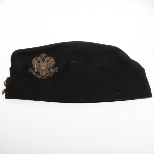 251 - A KINGS DRAGOON GUARDS OFFICERS FIELD SERVICE CAP. A Victorian Officers Field Service cap in black w... 