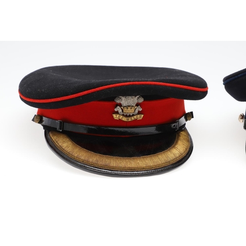 253 - A POST 1902 WELCH REGIMENT FIELD OFFICERS DRESS CAP AND ANOTHER SIMILAR. A post 1902 Welch Regiment ... 