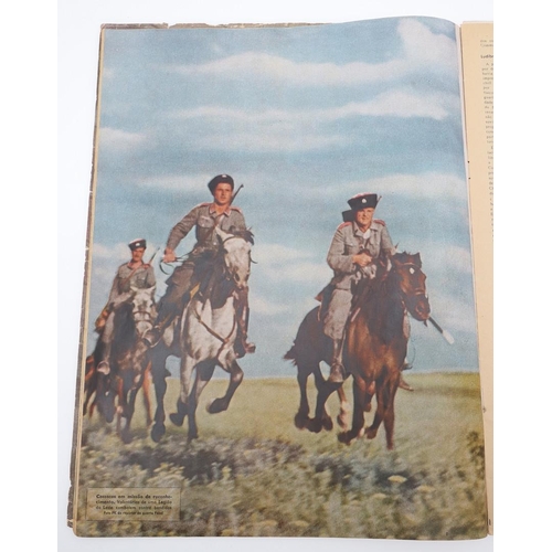 304 - A SECOND WORLD WAR ISSUE OF SIGNAL MAGAZINE, SPANISH EDITION, 1944, No7. A scarce copy of Signal mag... 