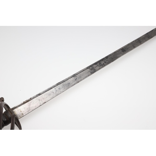 62 - A SWORD SIMILAR TO AN 1835 PATTERN CAVALRY TROOPERS SWORD. With a 76cm straight single sided blade w... 