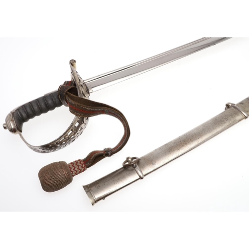 91 - A FINE FIRST WORLD WAR BADEN AND HESSIAN CAVALRY OFFICER'S SPECIAL PATTERN SWORD AND SCABBARD. With ... 