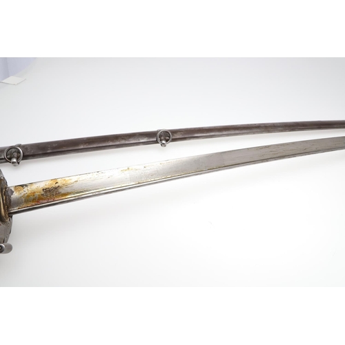 94 - A FINE 1821 PATTERN BALACLAVA PERIOD HEAVY CAVALRY OFFICER'S SWORD AND SCABBARD. With an 89cm long a... 