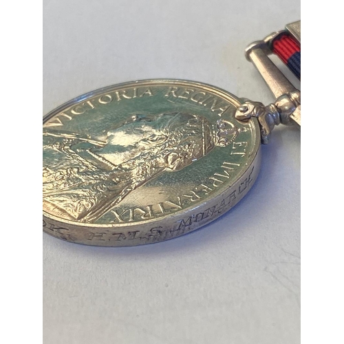 392 - A FOUR CLASP QUEEN'S SOUTH AFRICA MEDAL TO A FIRST WORLD WAR CASUALTY AT JUTLAND. A Queen's South Af... 