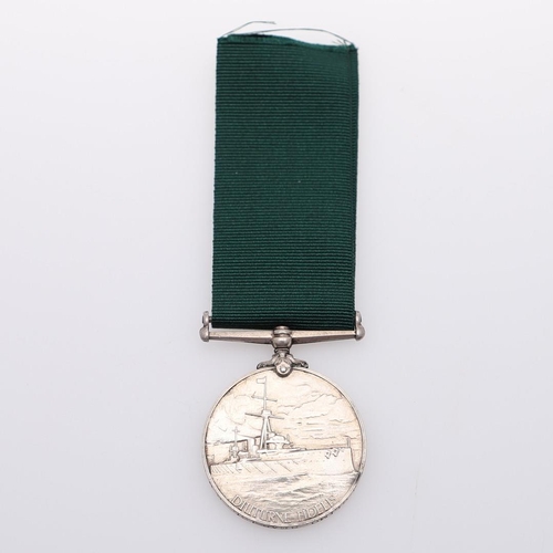 433 - AN EDWARD VII ROYAL NAVAL RESERVE LONG SERVICE AND GOOD CONDUCT MEDAL. An Edward VII Royal Naval Res... 