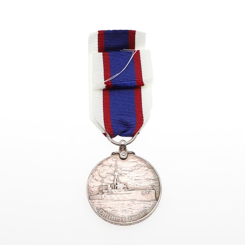 442 - AN ELIZABETH II ROYAL FLEET RESERVE LONG SERVICE AND GOOD CONDUCT MEDAL. An Elizabeth II Royal Fleet... 