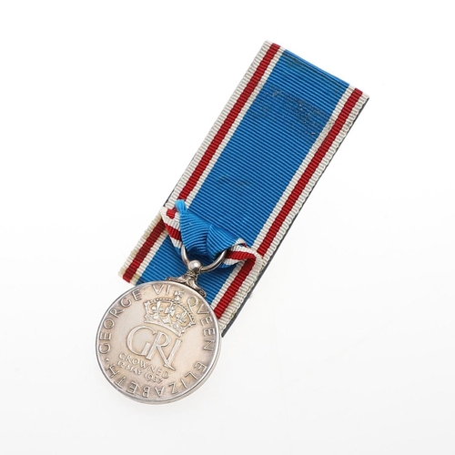 448 - A GEORGE VI CORONATION MEDAL AND SIMILAR ELIZABETH II MEDAL. A George VI Coronation Medal, conjoined... 