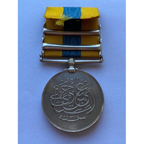 462 - A KHEDIVE'S SUDAN MEDAL WITH TWO CLASPS TO THE LINCOLNSHIRE REGIMENT. A Khedive's Sudan Medal 1896-1... 