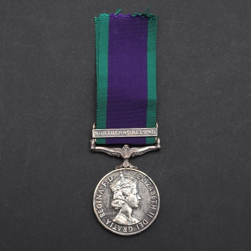 490 - A GENERAL SERVICE MEDAL 1962-2007 WITH NORTHERN IRELAND CLASP. A Queen Elizabeth II General Service ... 