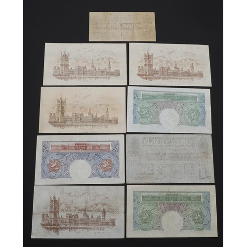 545 - AN INTERESTING AND REPRESENTATIVE COLLECTION OF ONE AND FIVE POUND BANKNOTES. A collection of fourte... 