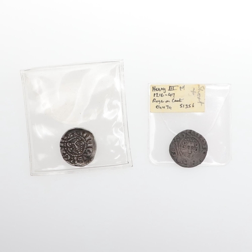 735 - TWO HENRY III (1216-1272) LONG CROSS PENNIES. A long cross penny of Henry III, London mint, and anot... 