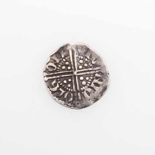 735 - TWO HENRY III (1216-1272) LONG CROSS PENNIES. A long cross penny of Henry III, London mint, and anot... 