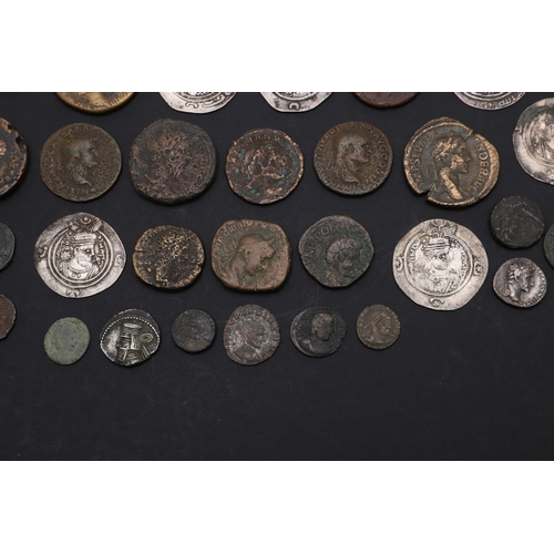 737 - A COLLECTION OF ANCIENT COINS TO INCLUDE ROMAN AND OTHERS. A collection of ancient coins to include ... 