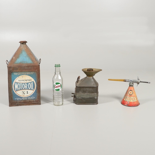 558 - AUTOMOBILIA - SUPERFINE MOTOR OIL CAN, GALLON MEASURING JUG & OTHER ITEMS. Including a large Super F... 