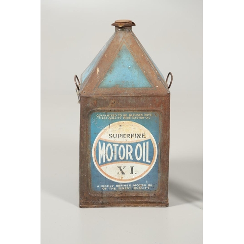 558 - AUTOMOBILIA - SUPERFINE MOTOR OIL CAN, GALLON MEASURING JUG & OTHER ITEMS. Including a large Super F... 