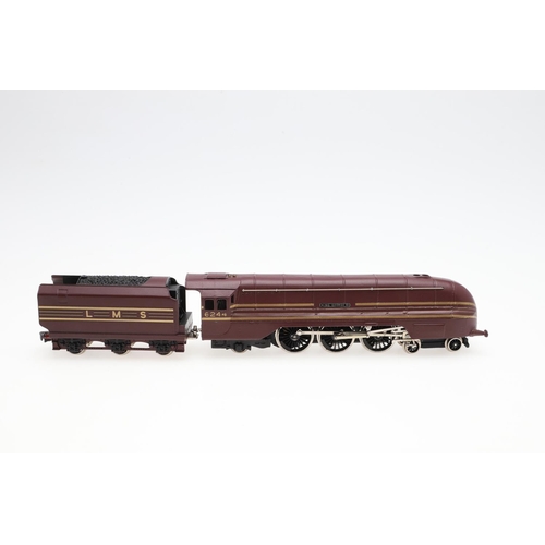 573 - WRENN BOXED 00 GAUGE LOCOMOTIVE - KING GEORGE VI. A boxed W2302 Coronation LMS King George VI locomo... 