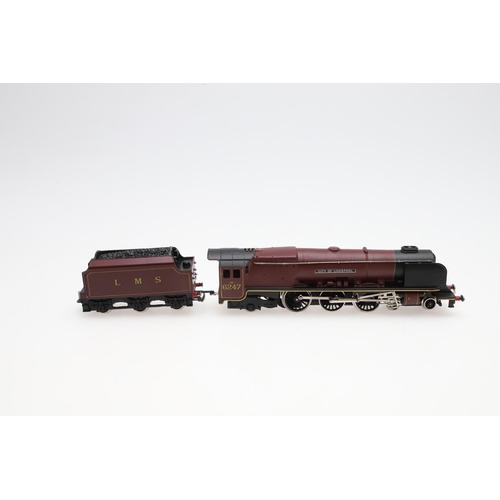 576 - WRENN BOXED 00 GAUGE LOCOMOTIVES - CITY OF LONDON & CITY OF LIVERPOOL. Including W2226 City of Londo... 