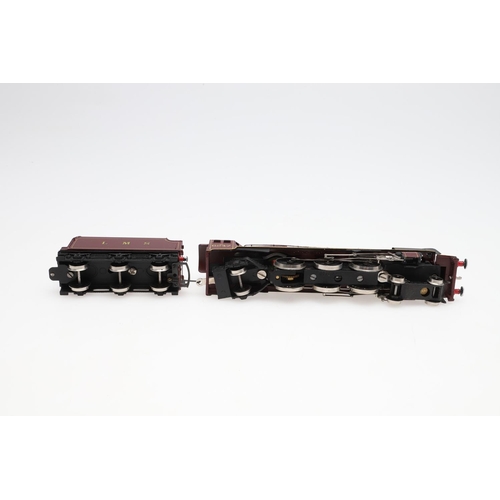 576 - WRENN BOXED 00 GAUGE LOCOMOTIVES - CITY OF LONDON & CITY OF LIVERPOOL. Including W2226 City of Londo... 