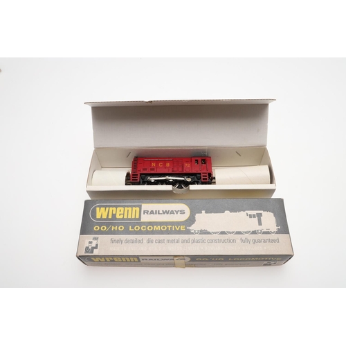 586 - WRENN BOXED 00 GAUGE DIESEL LOCOMOTIVES. Two boxed locomotives, W2234 Diesel Electric National Coal ... 