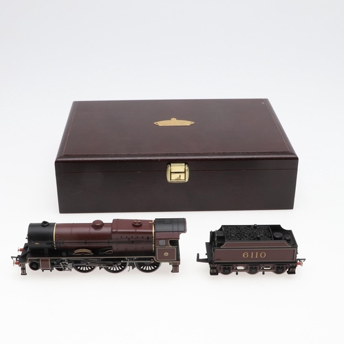 589 - BACHMANN BOXED LOCOMOTIVE - GRENADIER GUARDSMAN. A Grenadier Guardsman 6110 locomotive and tender, N... 