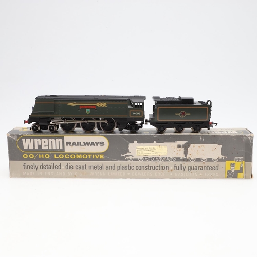 601 - WRENN BOXED 00 GAUGE LOCOMOTIVE - CITY OF WELLS. A boxed W2266/A Golden Arrow City of Wells locomoti... 