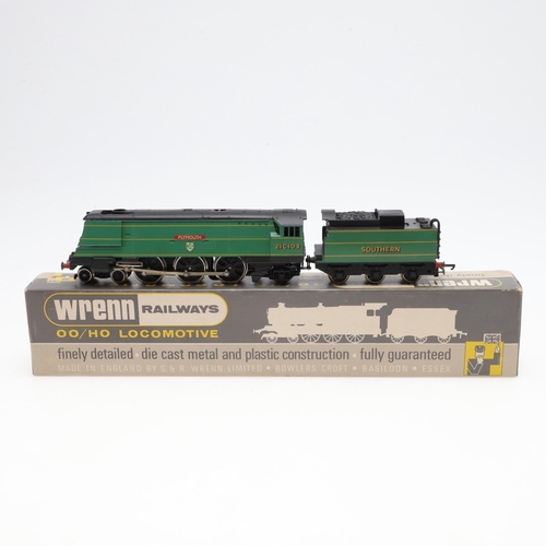 610 - WRENN BOXED 00 GAUGE LOCOMOTIVE - PLYMOUTH. A boxed W2266 Southern Railway locomotive 'Plymouth', 21... 