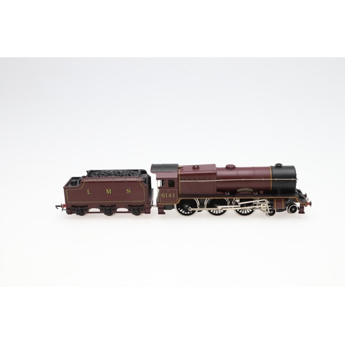 611 - WRENN BOXED 00 GAUGE LOCOMOTIVE - ROYAL SCOT CALEDONIAN. A boxed W2260/A Royal Scot Caledonian LMS l... 