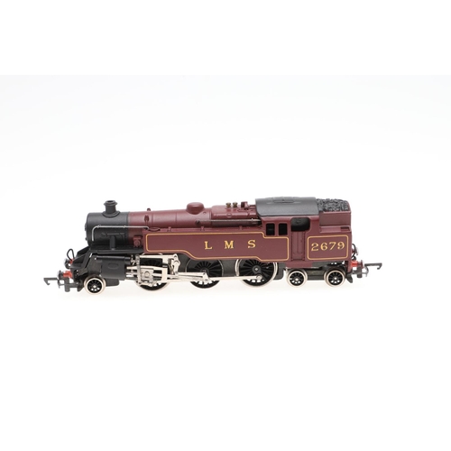 621 - WRENN BOXED 00 GAUGE LOCOMOTIVES - LMS. Two boxed W2219 LMS 2679 tank locomotives, also with a boxed... 