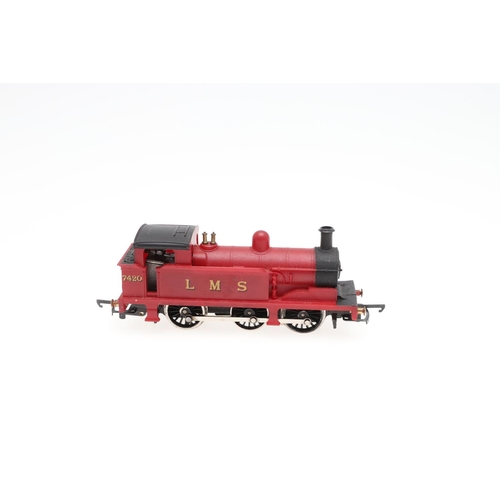 622 - WRENN BOXED 00 GAUGE TANK LOCOMOTIVES - INCLUDING SOUTH EAST & CHATHAM. Including W2201 SE & Chatham... 