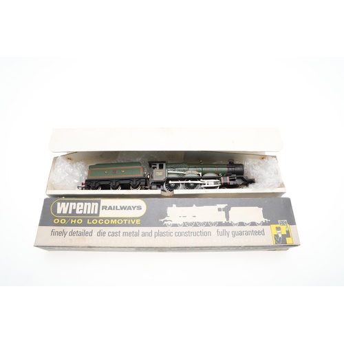 623 - WRENN BOXED 00 GAUGE LOCOMOTIVES - DEVIZES CASTLE & CLUN CASTLE. Including W2222 GWR Devizes Castle ... 