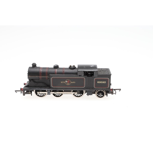 624 - WRENN BOXED LNER TANK LOCOMOTIVES - 00 GAUGE. Including three boxed W2217 LNER 9522 tank locomotives... 