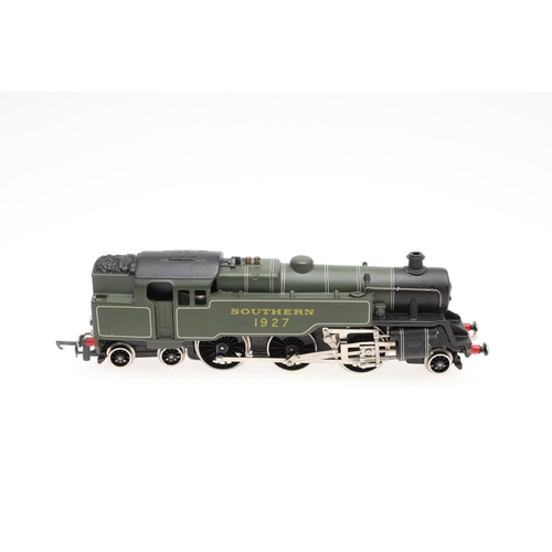 628 - WRENN BOXED 00 GAUGE TANK LOCOMOTIVES. Including W2206 Malachite Green tank locomotive 31340, W2245 ... 