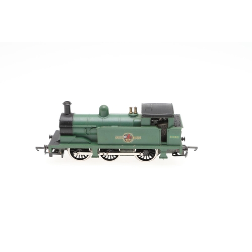 628 - WRENN BOXED 00 GAUGE TANK LOCOMOTIVES. Including W2206 Malachite Green tank locomotive 31340, W2245 ... 