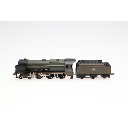 634 - WRENN 00 GAUGE LOCOMOTIVES INCLUDING GRENADIER GUARDSMAN. Including, W2262 Grenadier Guardsman 46110... 