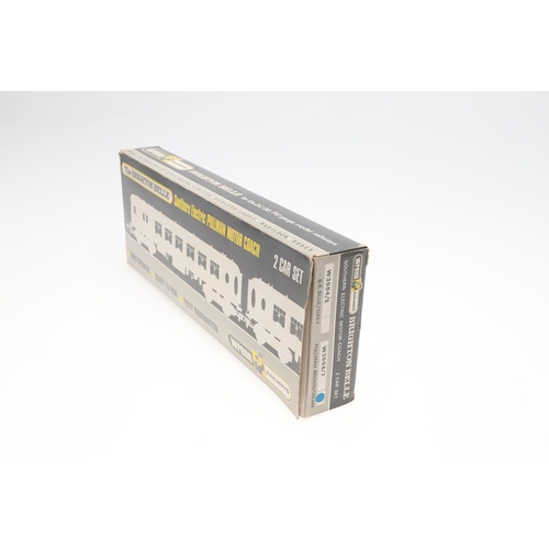 641 - WRENN - BOXED BRIGHTON BELLE PULLMAN COACHES & BOXED ROLLING STOCK. Model Numbers W3004/5 and W3006/... 