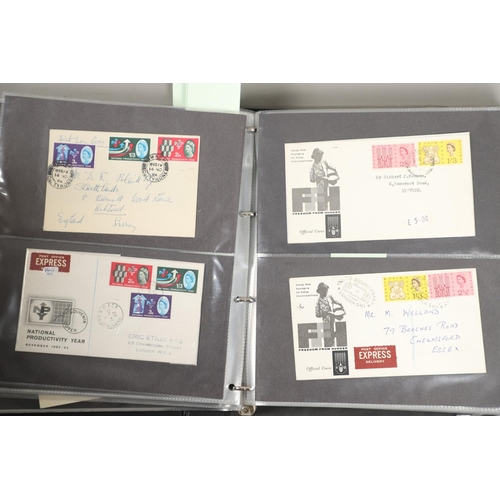 650 - LARGE GREAT BRITAIN STAMP COLLECTION. A large collection of 14 albums with used and mint stamps from... 